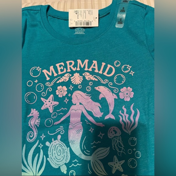 NWT: Girls Mermaid Vibes Graphic Tee- Teal - Picture 3 of 4